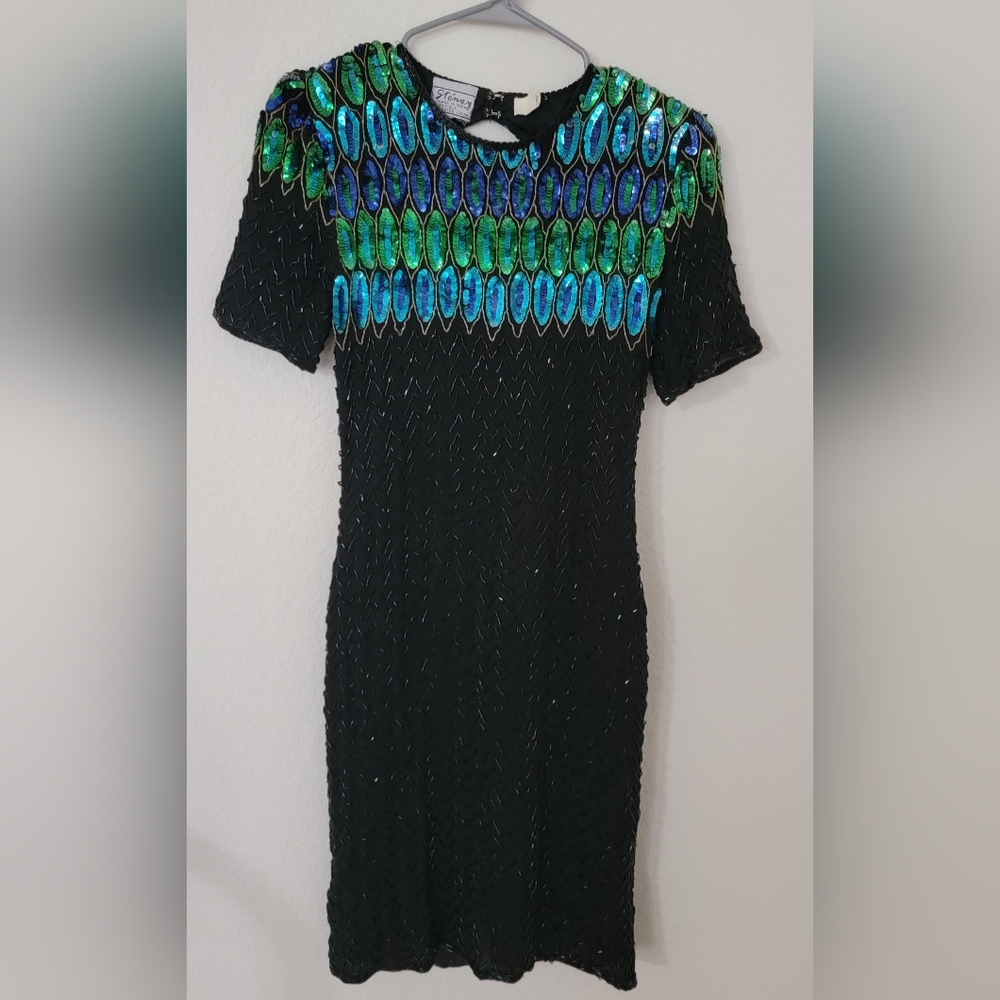 Steinay Elegant Black and Green Sequin Silk Dress